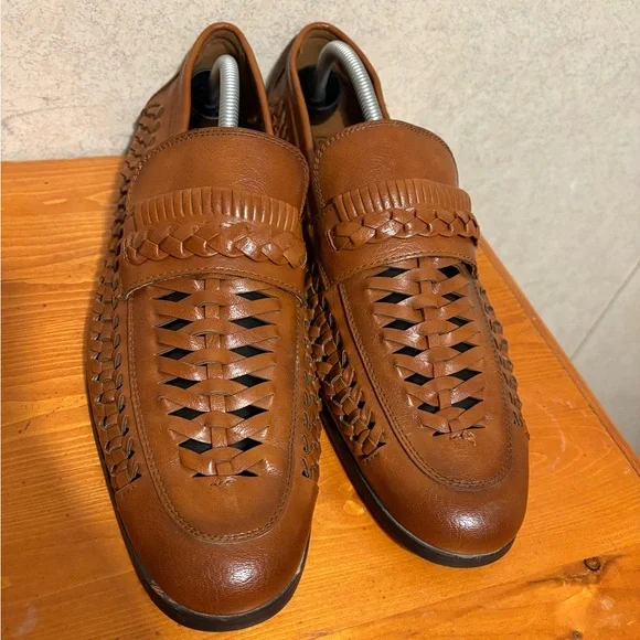 EUC Nordstrom Rack Ortholite Men's Brown Woven Leather Loafers Mens Size 11 - Picture 2 of 8